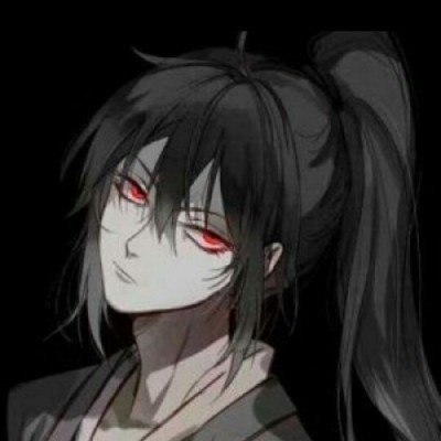 单亲爸爸20年为女儿写日记装满一箱